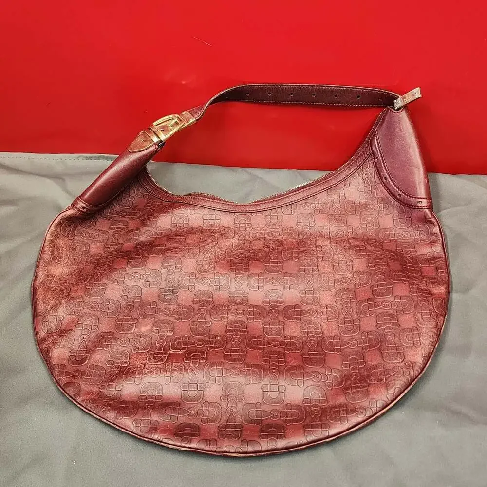 Gucci Horsebit Embossed Burgundy Leather Hobo Gold Buckle Vintage Handbag